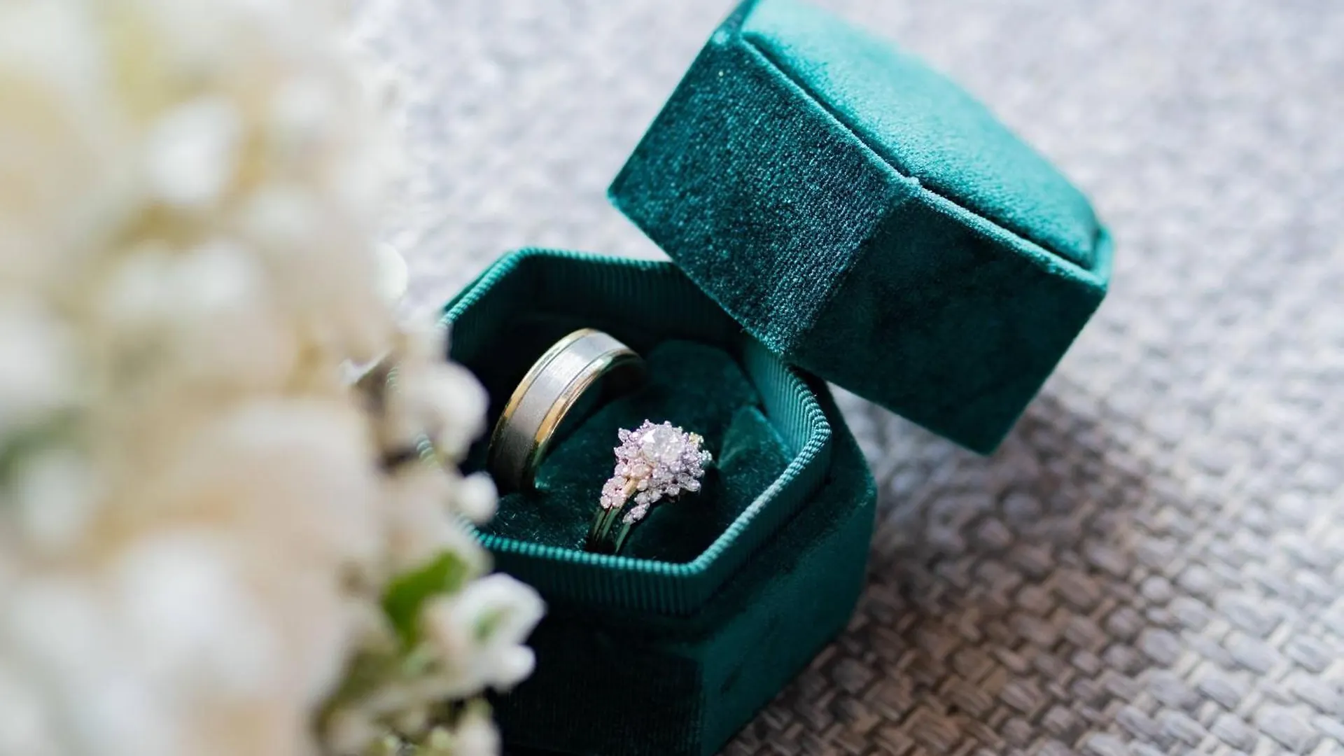 Le Meridien Khao Lak Resort & Spa