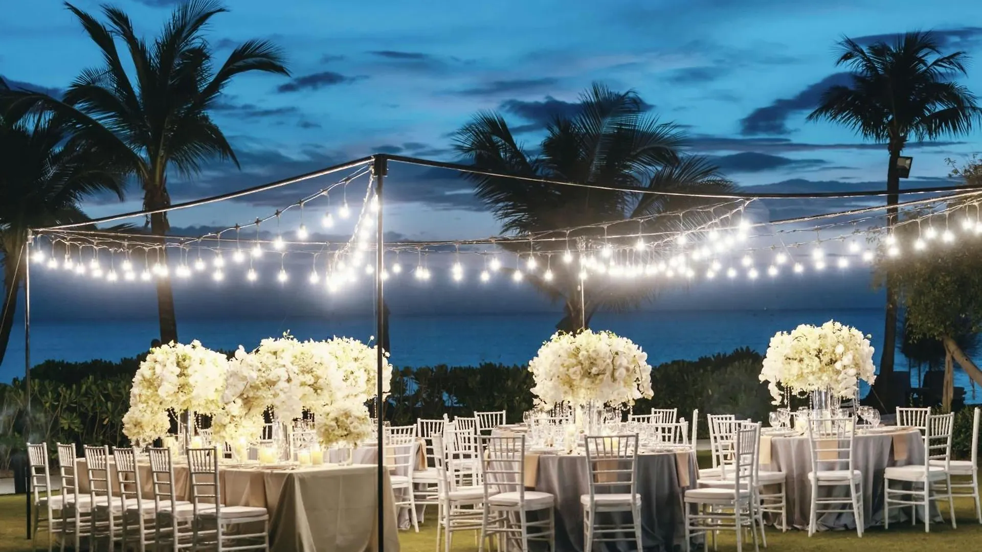 Le Meridien Khao Lak Resort & Spa