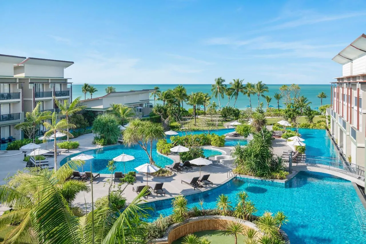 Le Meridien Khao Lak Resort & Spa 5*,  Thailand