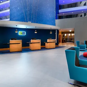 מלון Express - London Heathrow T4 By Ihg הית'רו